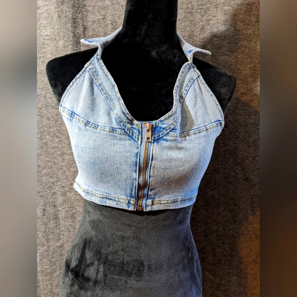 NWOT Zip Up Backless Halter Demin Top Medium